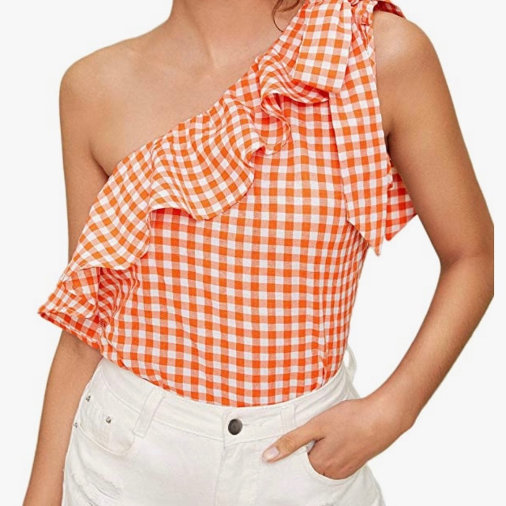 One shoulder top